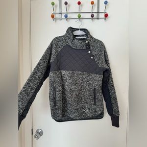 Abercrombie & Fitch Asymmetrical Snap-up Fleece- NEW WITHOUT TAG